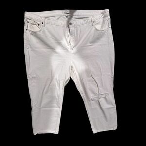 Abercrombie | Ankle Straight Ultra High Rise | Plus Size​